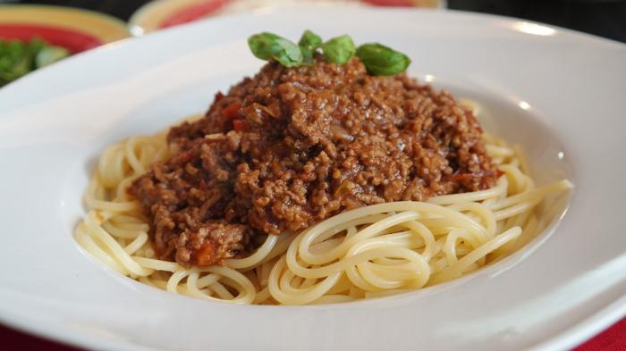 Spaghettis-bolognaise-